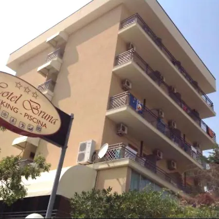 Bruna Ξενοδοχείο 3*